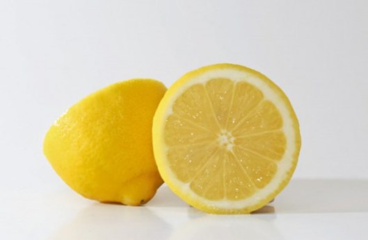 lemon-600x392